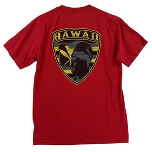 T&C Surf Designs Shirt Mens Medium Red Hawaii King Kamehameha Tee T-Shirt Surf